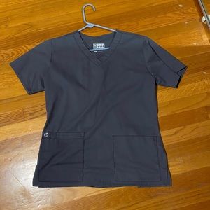 Women’s scrub top